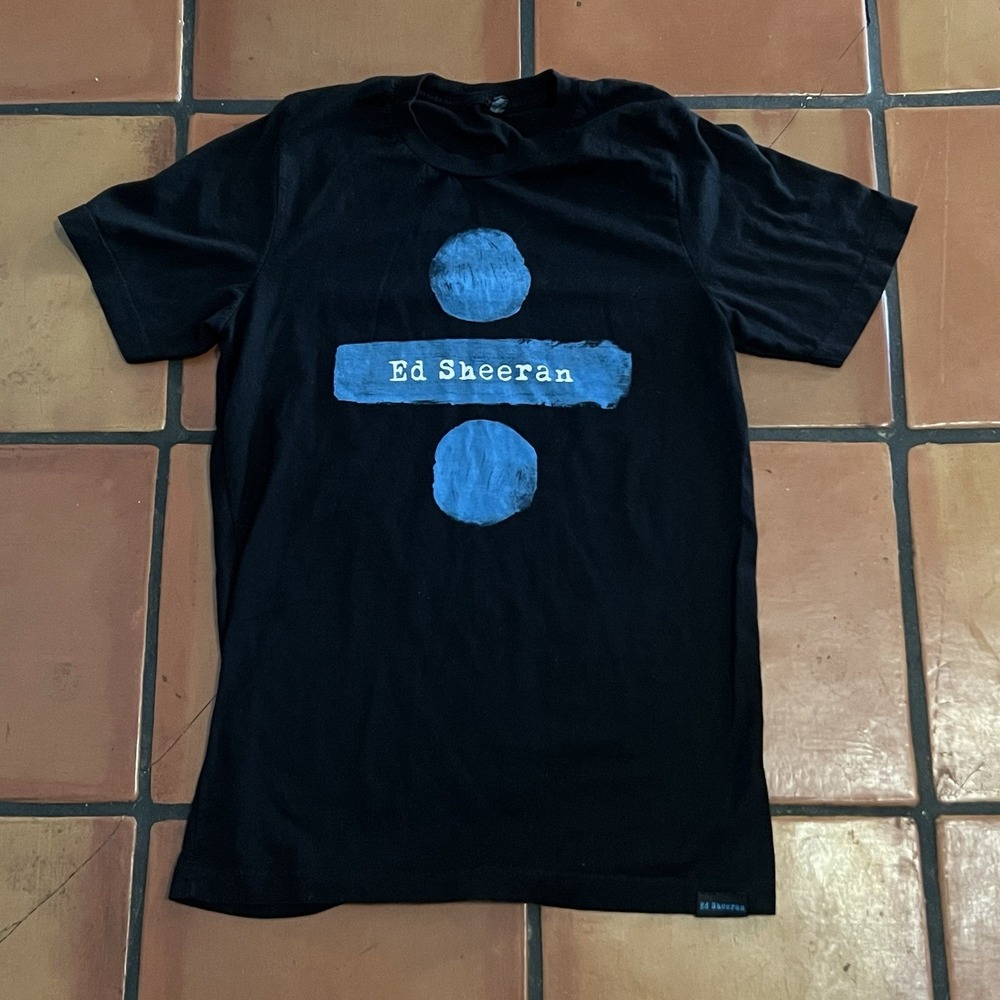 ED SHEERAN Divide Concert Tour T-SHIRT Adult‎ Medium